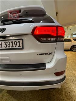 جيب جراند شيروكي